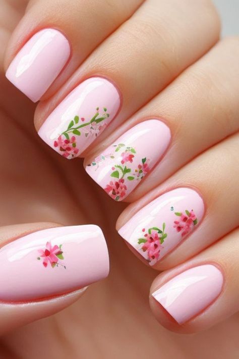Short Acrylic Nails: The Perfect Blend of Beauty and Practicality插图4
