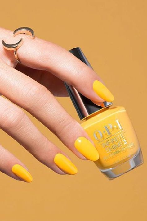 Brighten Your Day with Bold and Beautiful Bright Nail Polish插图1