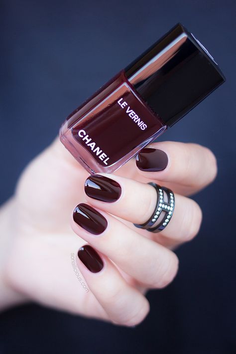 Unleash your dark side with our sultry Dark Nail Polish collection. Deep shades of burgundy, navy, and black create a statement look that commands attention.