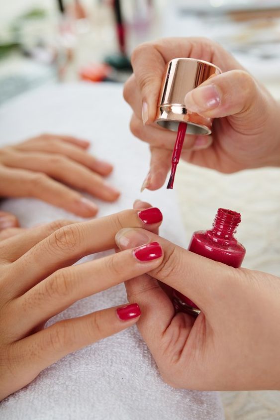 No Chip Manicure: Revolutionize Your Nails