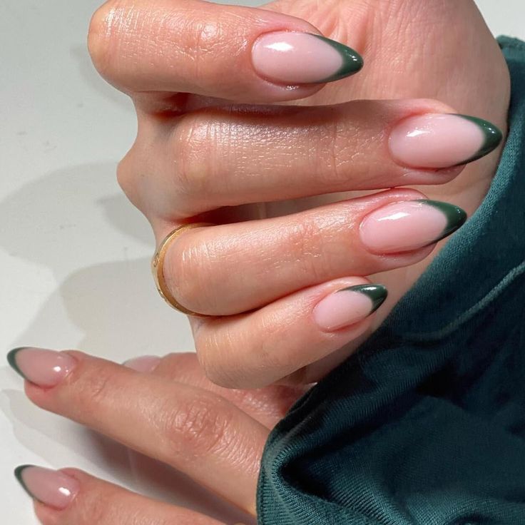 Get a manicure that usually lasts between 45-60 mins