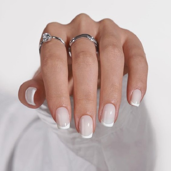 Discover how long a manicure should last