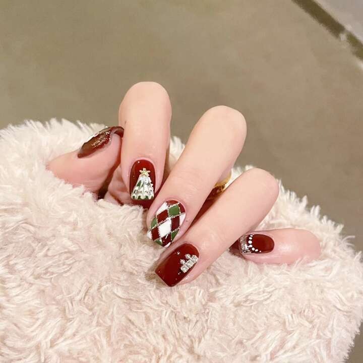 what is nail art