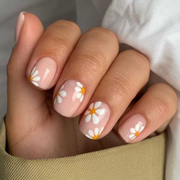 how to do daisy nail art